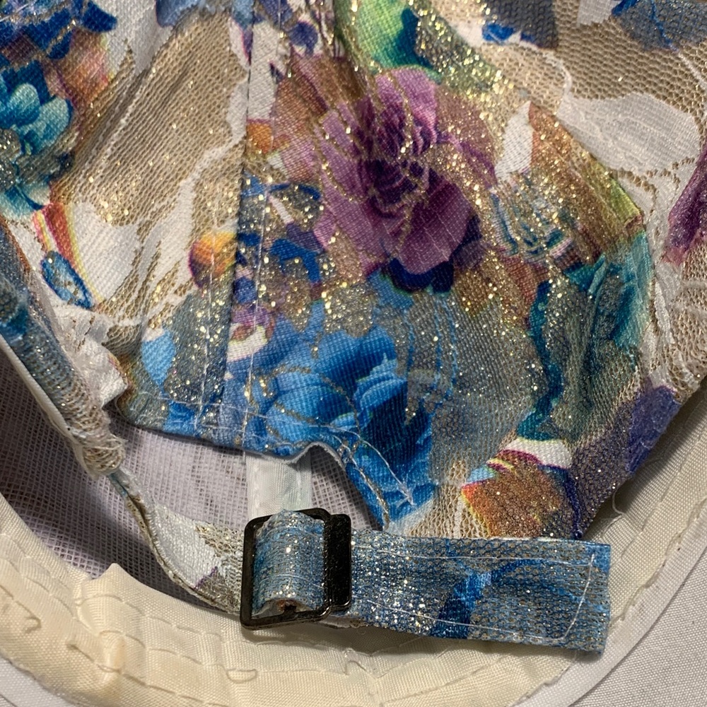 Floral Cap with Rhinestone Cross - Picture 4 of 6